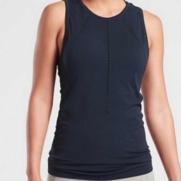 athleta tank - Picture 2 of 8